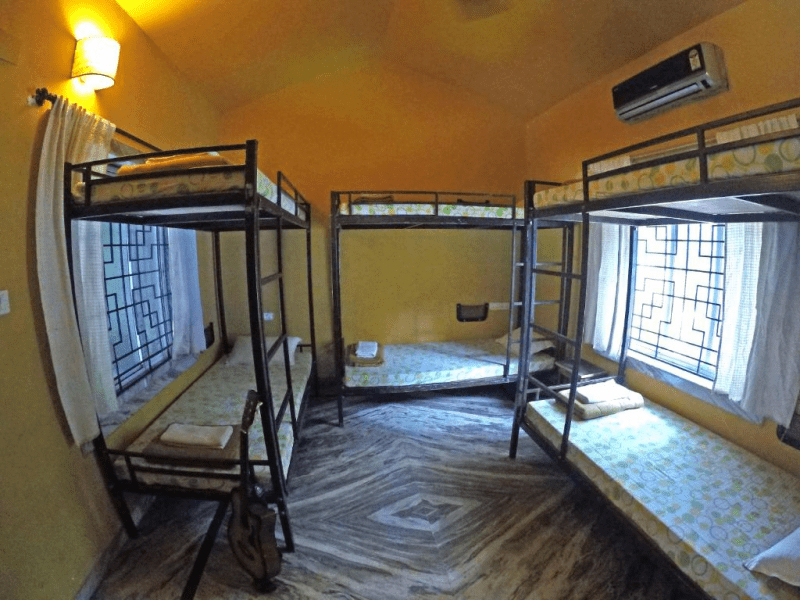 6-Bed Mixed AC Dorm- Vagator
