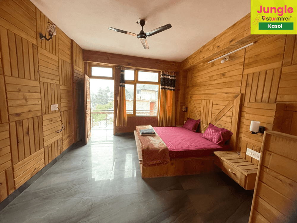 best hostel in Kasol