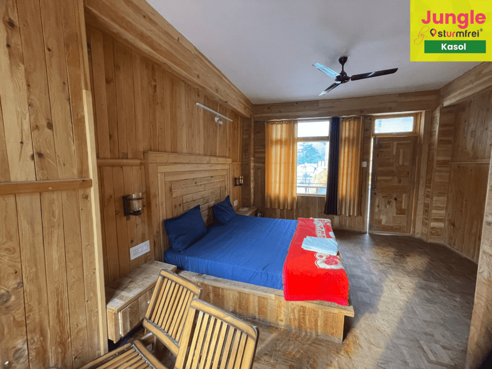 best hostel in Kasol