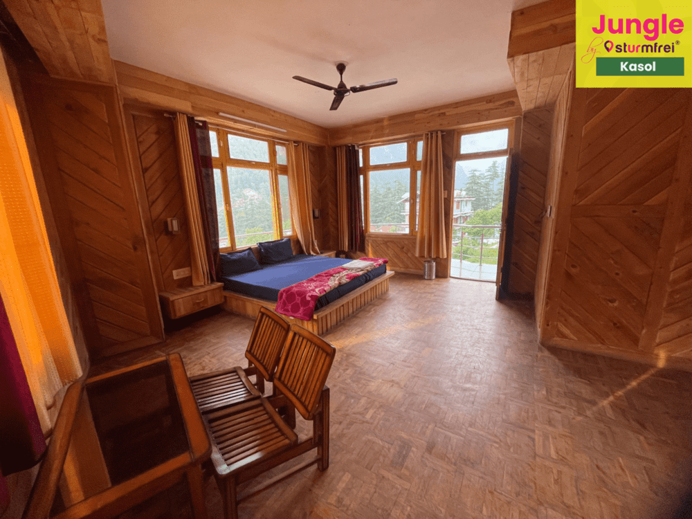 best hostel in Kasol