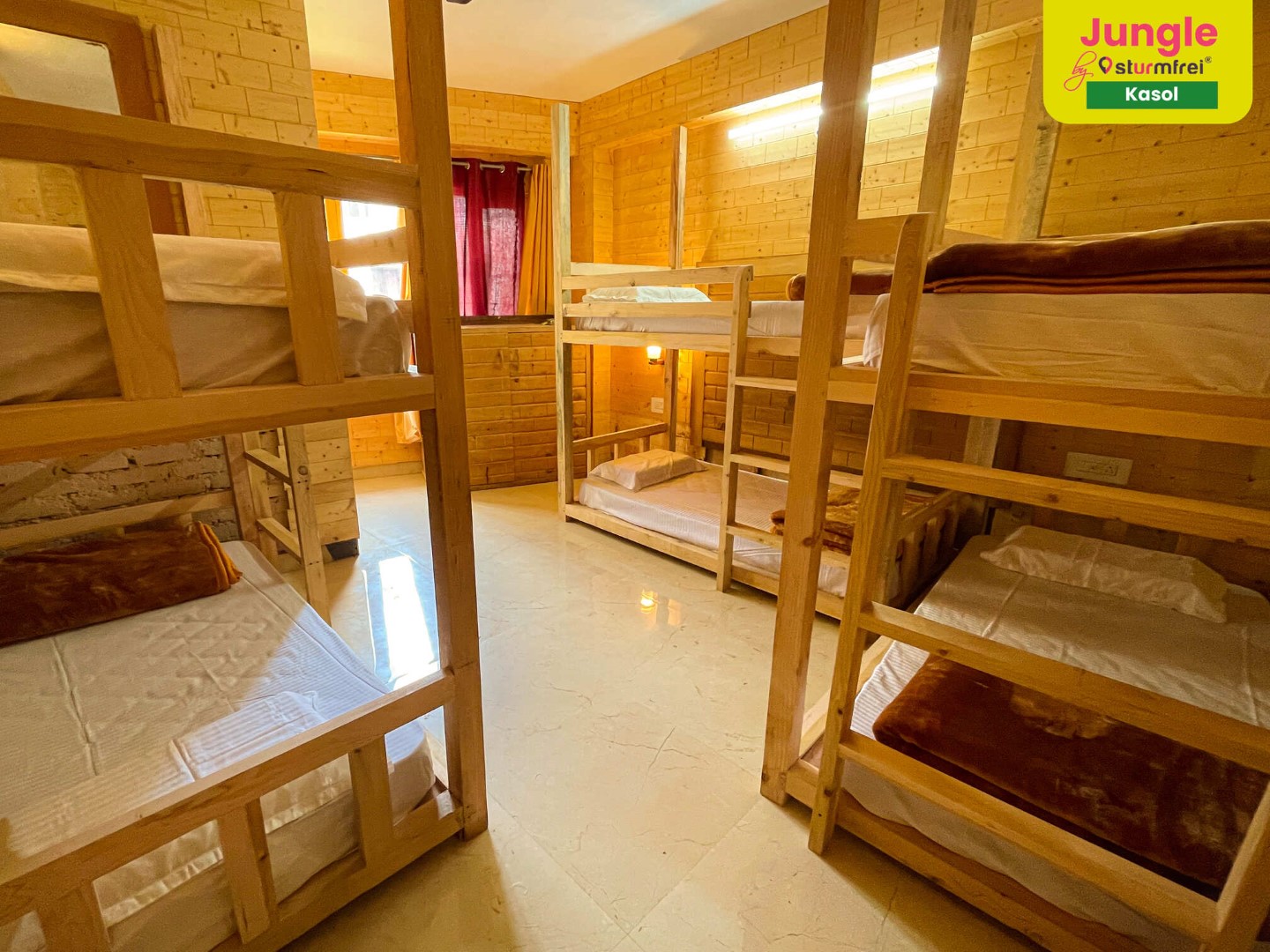 best hostel in Kasol