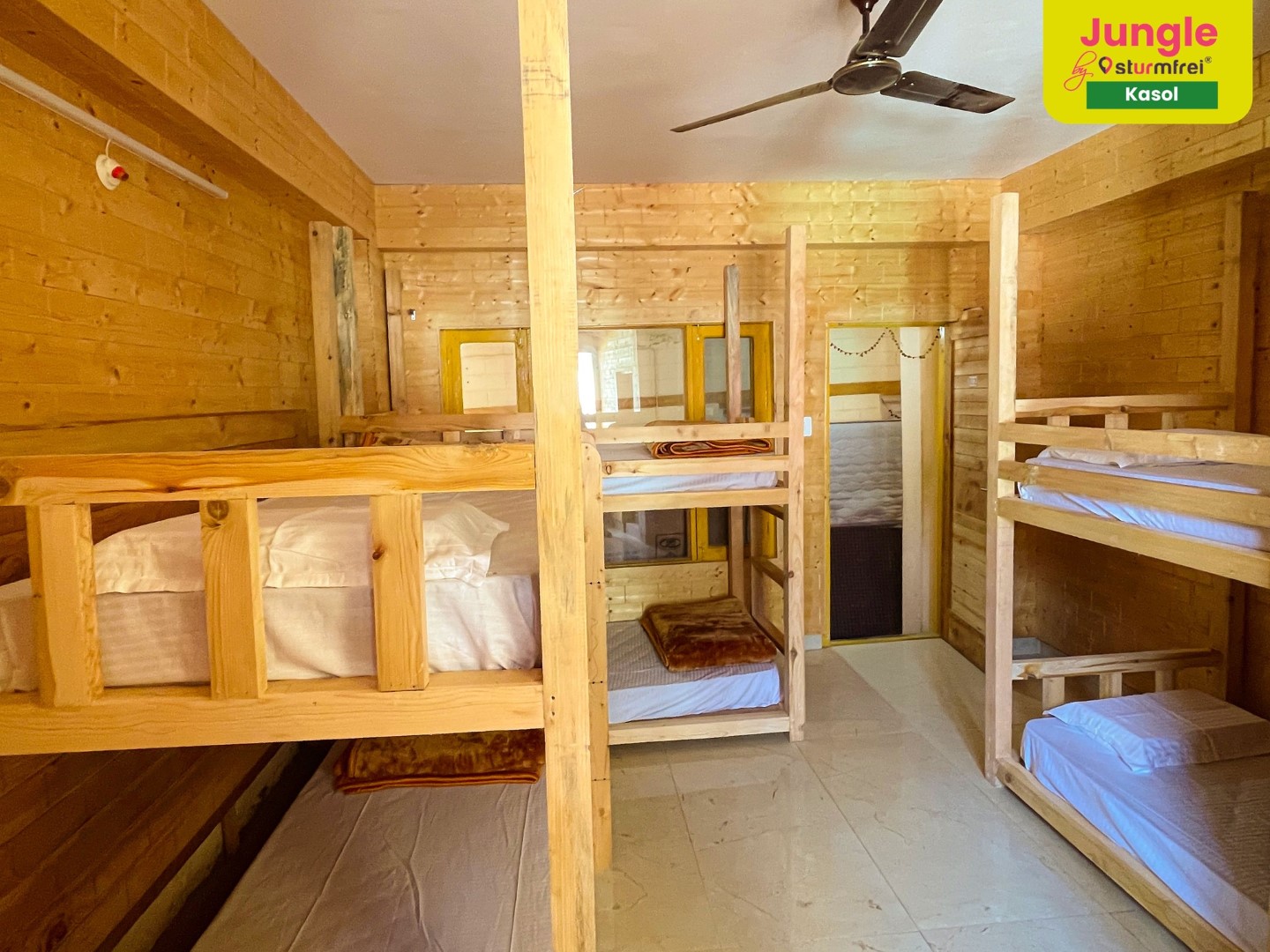 best hostel in Kasol