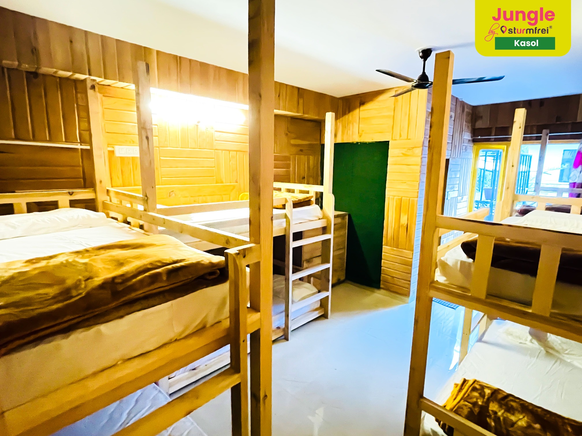 best hostel in Kasol
